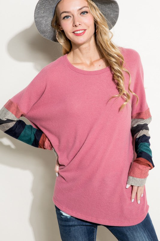 e Luna PLUS Cozy Colorblock Top