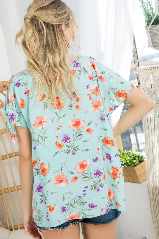 e Luna PLUS Floral Boxy Top