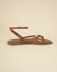 ELIO Flat Sandals