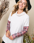 e Luna Plaid Mixed Turtleneck Top