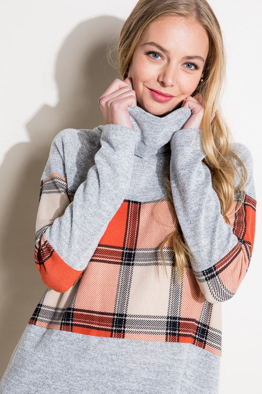 e Luna Plaid Mixed Turtle Neck Top