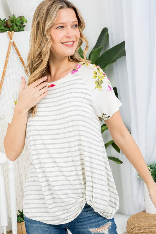 e Luna PLUS Floral Striped Mixed Top