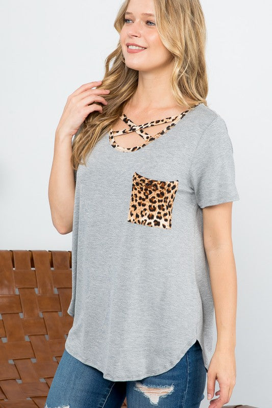 e Luna Animal Print Basic Top