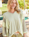 POL High-Low Contrast V-Neck Top