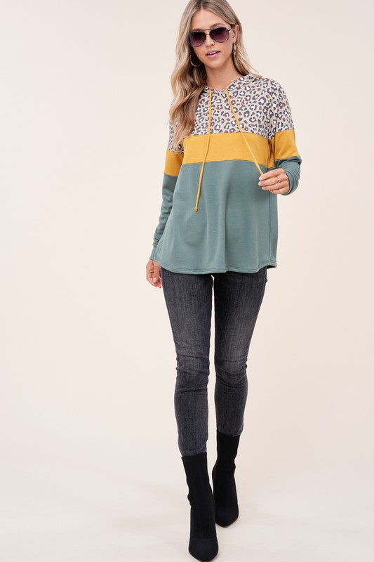 e Luna PLUS Cheetah Print Solid Terry Mix Sweatshirt