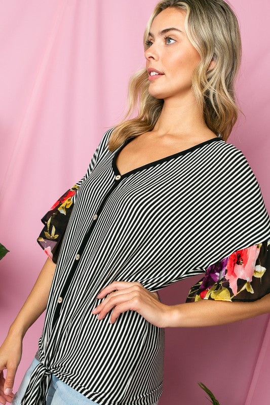 e Luna PLUS Striped Floral Mixed Ruffle Top