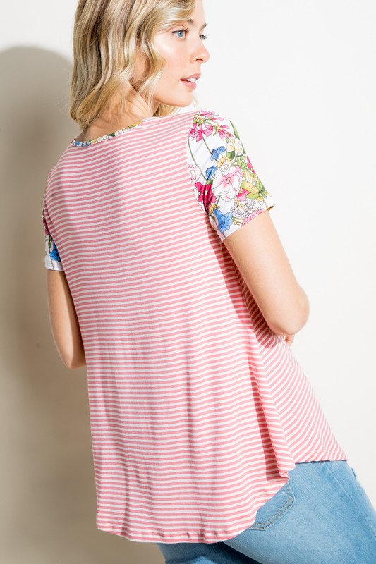 e Luna Striped Floral Mix Short Sleeve Top