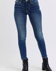 Judy Blue Full Size Mid-Rise Waist Skinny Jeans with Pockets