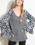 e Luna PLUS Solid Cheetah Mixed Blouse