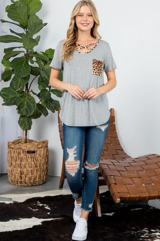 e Luna Animal Print Basic Top