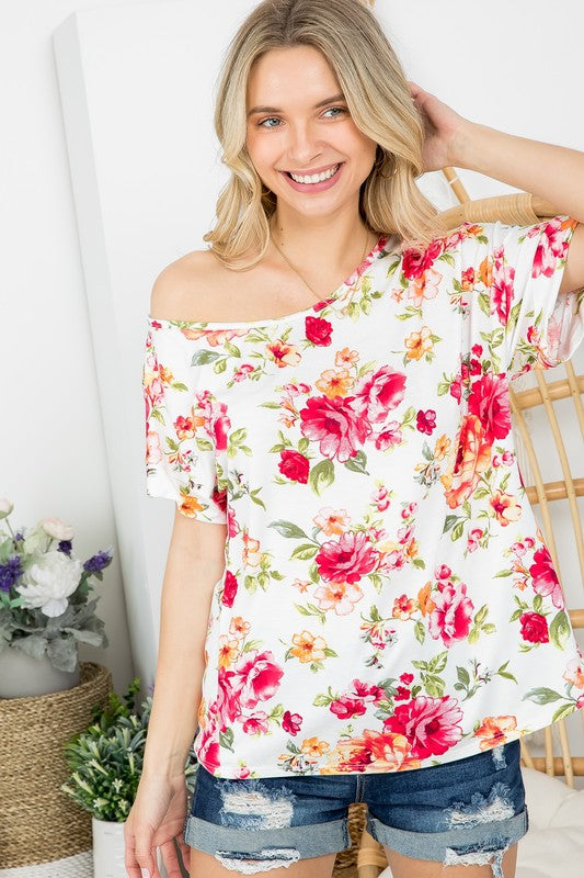 e Luna Allover Floral One Shoulder Top