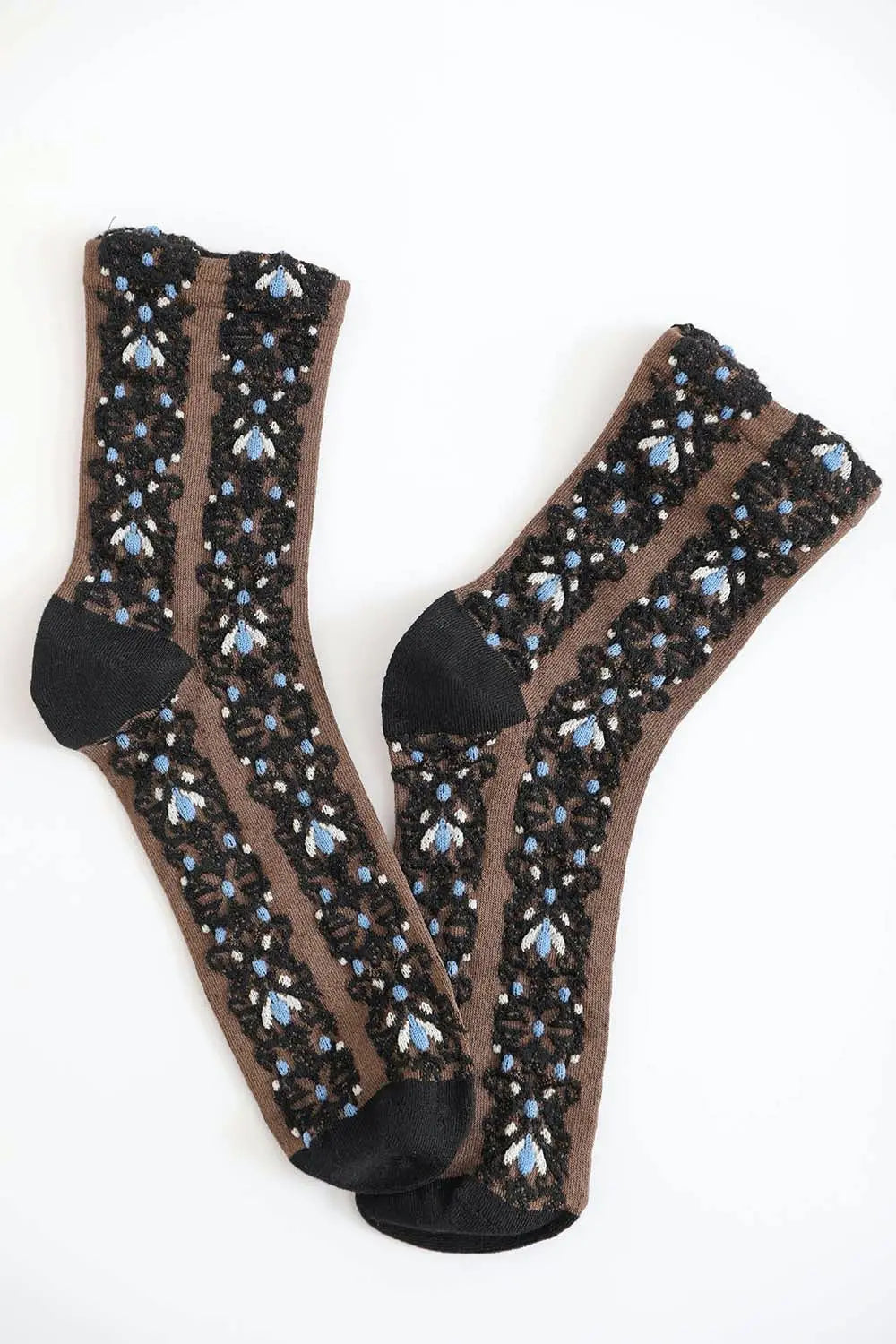 Embroidered Floral Crew Socks – Cottagecore Flower Socks