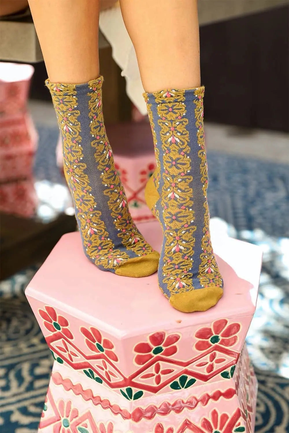 Embroidered Floral Crew Socks – Cottagecore Flower Socks
