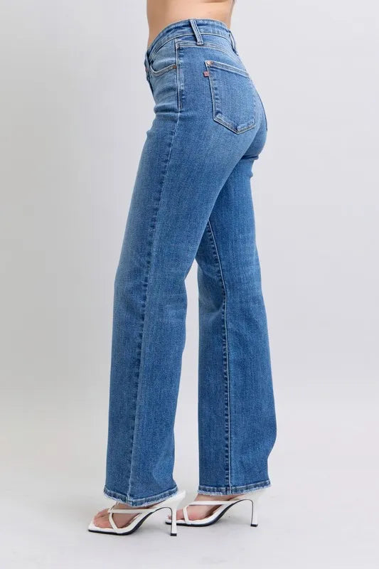 Judy Blue Full Size High Waist V-Front Vintage Wash Straight Jeans Plus Size