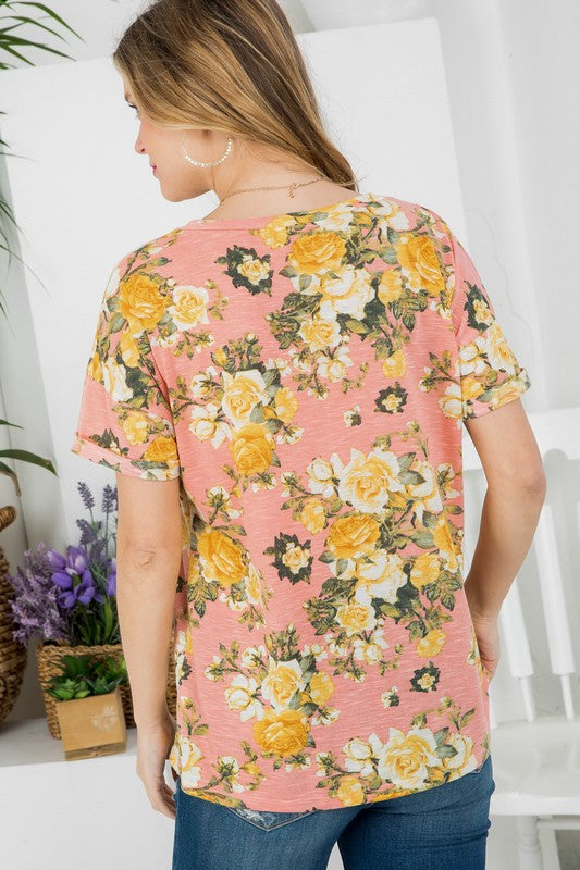 e Luna Allover Floral Boxy Top