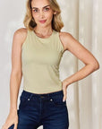 Essential Round-Neck Slim Tank