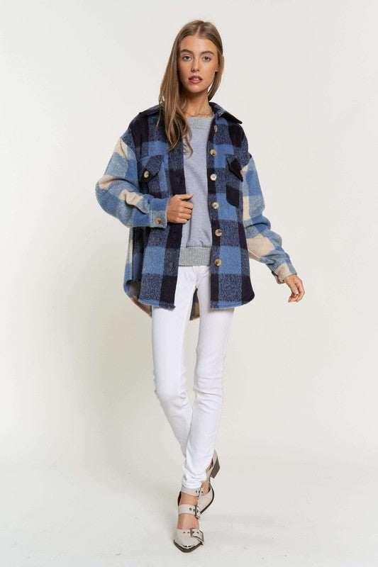 Davi &amp; Dani Plaid Chest Pocket Detail Shacket