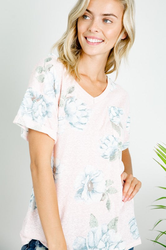 e Luna PLUS Triblend Floral V-Neck Top