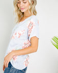 e Luna PLUS Triblend Floral V-Neck Top