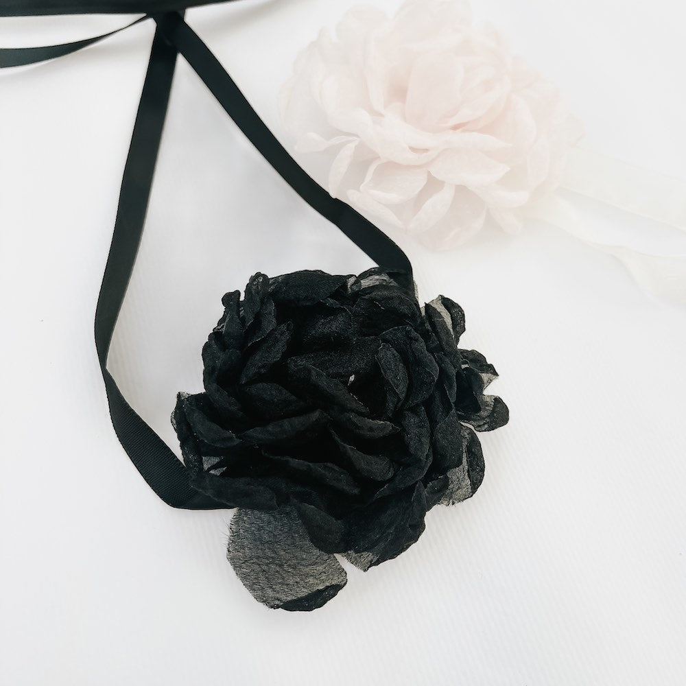 Flower Fantasy Tie Choker Necklace