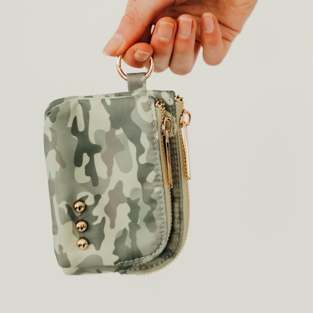 Nylon Cameron Double Zip Clippable Card Wallet