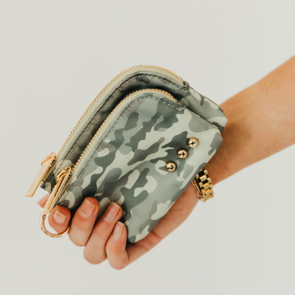 Nylon Cameron Double Zip Clippable Card Wallet