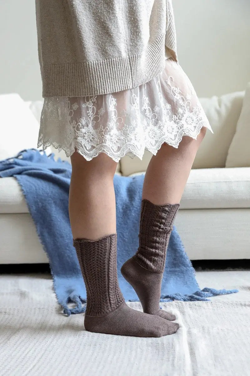Shell Stitch Knit Crew Socks – Cozy Textured Boot Socks
