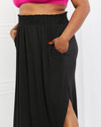 Zenana It's My Time Side Scoop Scrunch Skirt in Black - Online Only