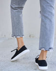 Forever Link Flat Round Toe Lace-Up Sneakers