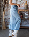 Veveret Slit Mid Rise Waist Denim Skirt