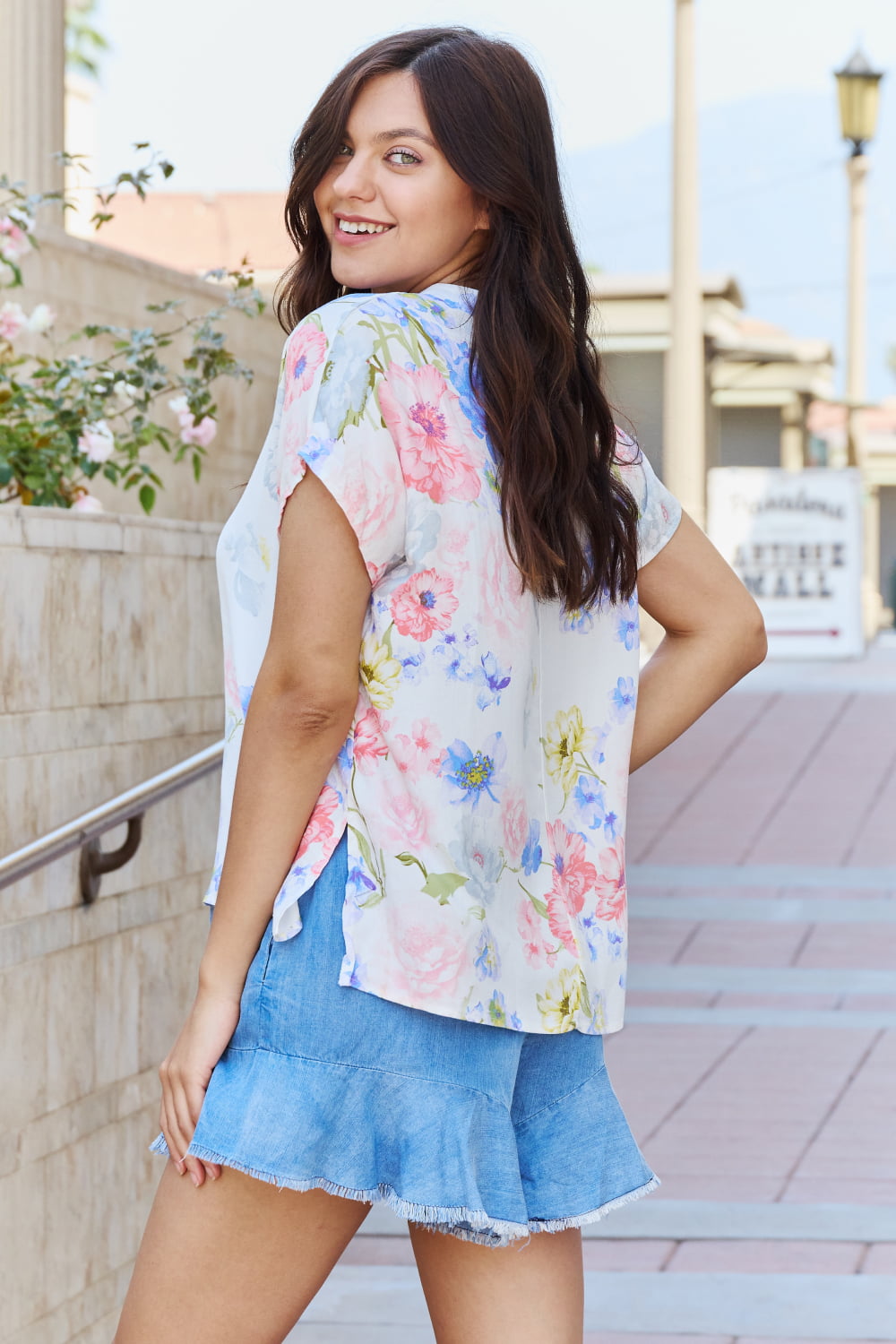 White Birch One And Only Full Size Short Sleve Floral Print Top - Online Only